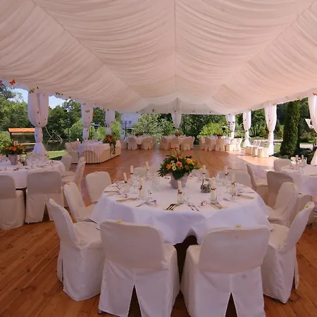 Osrodek Rekreacyjno - Szkoleniowy Cierszewo