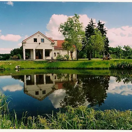 Osrodek Rekreacyjno - Szkoleniowy