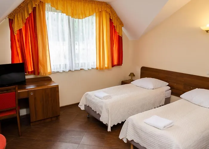 Ośrodek wypoczynkowy Ośrodek Rekreacyjno - Szkoleniowy *