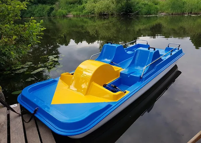 Ośrodek Rekreacyjno - Szkoleniowy Ośrodek wypoczynkowy *