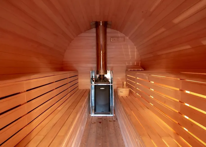 Ośrodek wypoczynkowy Ośrodek Rekreacyjno - Szkoleniowy *