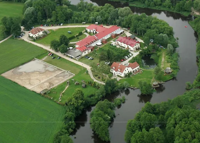 Ośrodek Rekreacyjno - Szkoleniowy Cierszewo